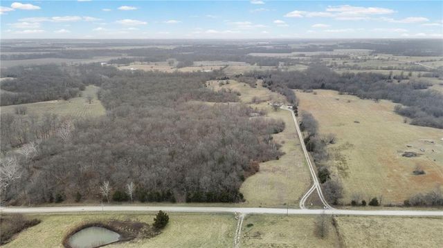 314 NE 550th Road, Warrensburg, MO 64093