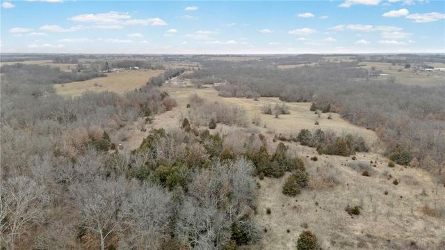 314 NE 550th Road, Warrensburg, MO 64093
