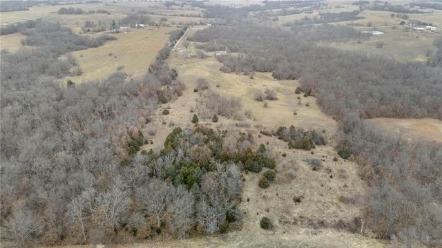 314 NE 550th Road, Warrensburg, MO 64093