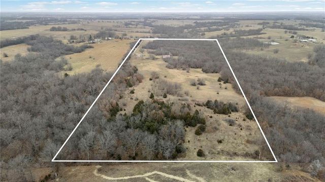 314 NE 550th Road, Warrensburg, MO 64093