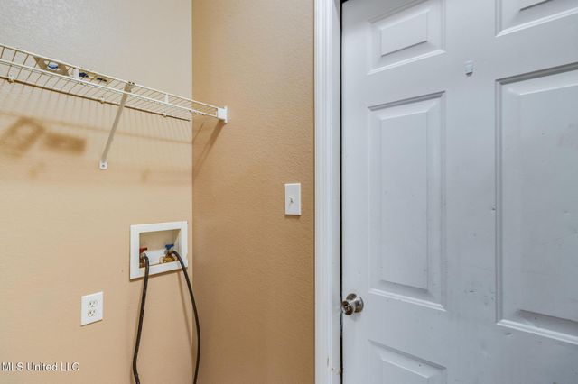 6085 W Bolivar Street, Bay Saint Louis, MS 39520