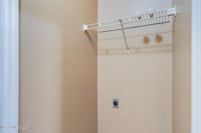 6085 W Bolivar Street, Bay Saint Louis, MS 39520