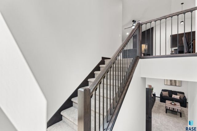 1113 S Foss Ave Avenue, Sioux Falls, SD 57110