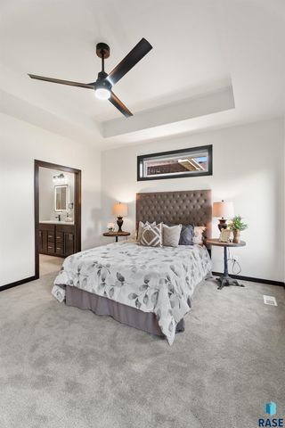 1113 S Foss Ave Avenue, Sioux Falls, SD 57110