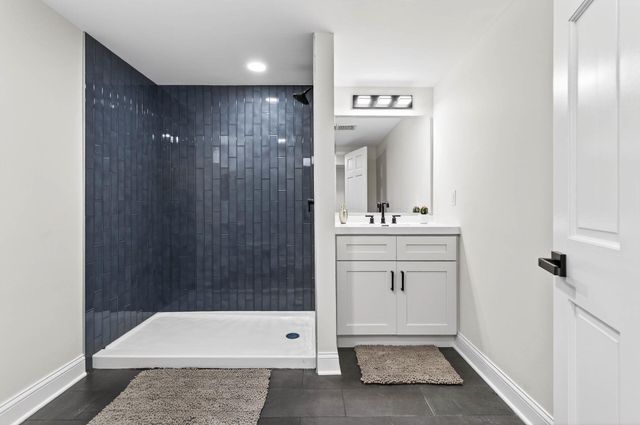 5513 24th Avenue S, Minneapolis, MN 55417