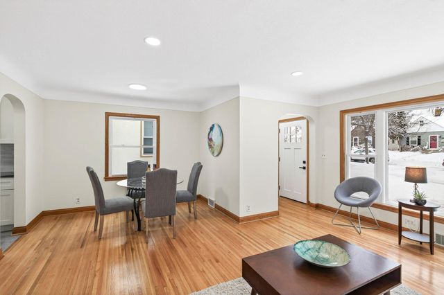 5513 24th Avenue S, Minneapolis, MN 55417