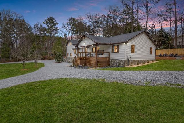 45 Wilderness Trail, Blue Ridge, GA 30513