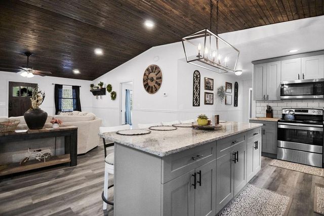 45 Wilderness Trail, Blue Ridge, GA 30513