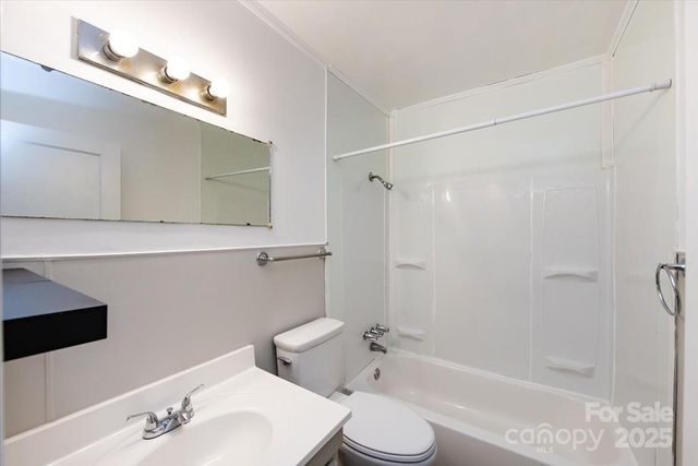 1027 Holland Avenue, Gastonia, NC 28052