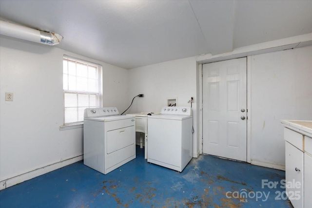 1027 Holland Avenue, Gastonia, NC 28052