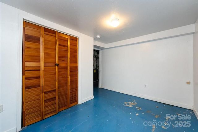 1027 Holland Avenue, Gastonia, NC 28052