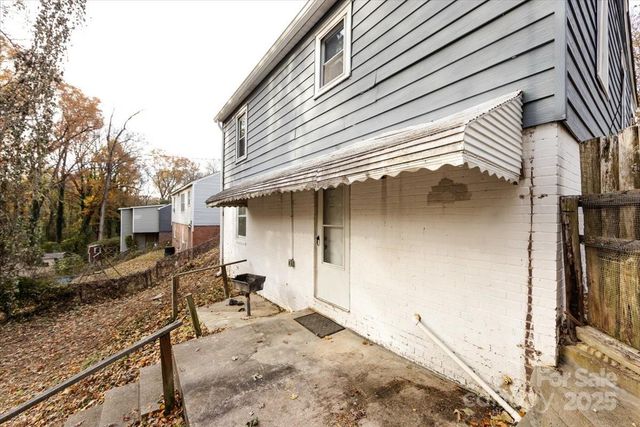 1027 Holland Avenue, Gastonia, NC 28052