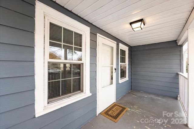 1027 Holland Avenue, Gastonia, NC 28052