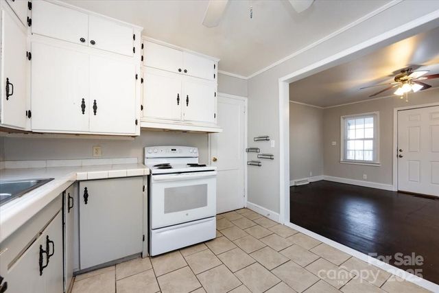 1027 Holland Avenue, Gastonia, NC 28052