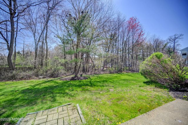 214 Paddington Court 6-4, Manalapan, NJ 07726
