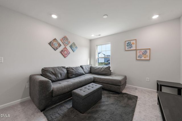 2267 Grants Pass Station, Apex, NC 27502