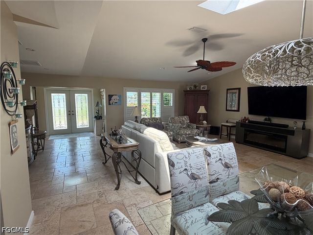 1957 SE 36th ST, Cape Coral, FL 33904