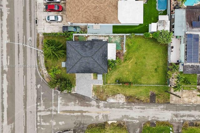 6595 SW 31st St, Miami, FL 33155