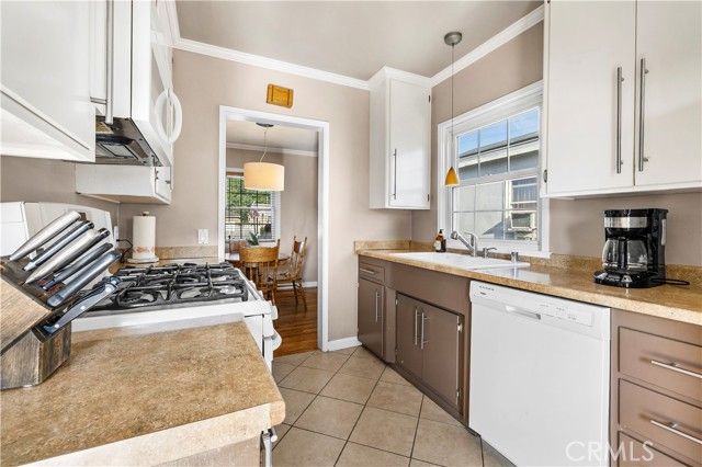 6550 Riverton, North Hollywood (los Angeles), CA 91606