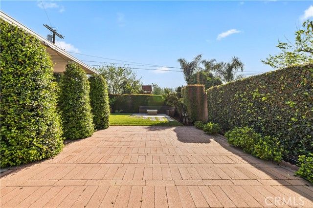 6550 Riverton, North Hollywood (los Angeles), CA 91606