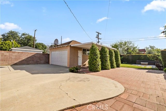 6550 Riverton, North Hollywood (los Angeles), CA 91606