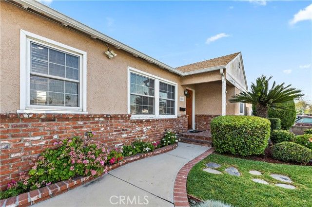 6550 Riverton, North Hollywood (los Angeles), CA 91606