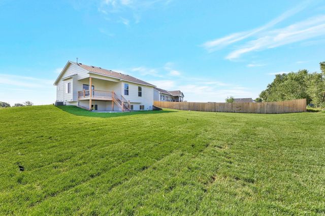 118 E Poplar Ct, Goddard, KS 67052