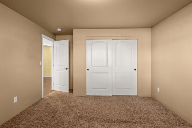 925 Sellwood Drive, Eagle Point, OR 97524