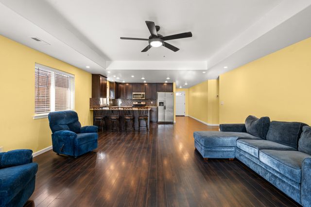 925 Sellwood Drive, Eagle Point, OR 97524