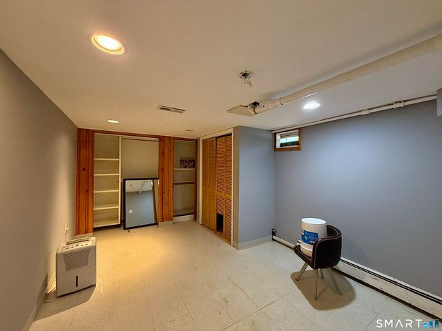 41 Quince Street, Bridgeport, CT 06606
