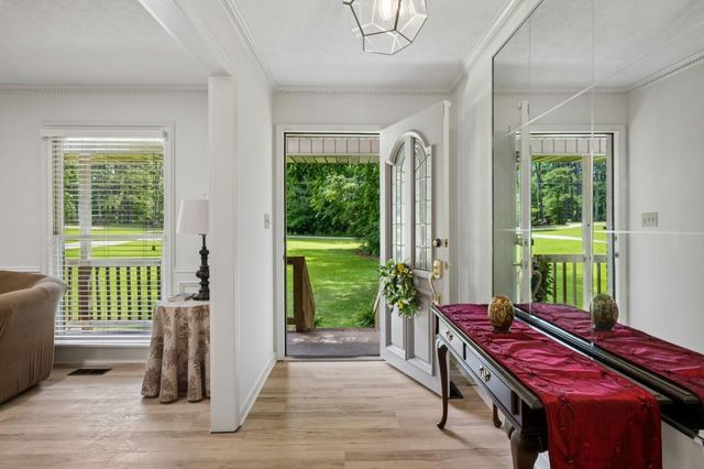 5185 Paul Circle SW, Conyers, GA 30094