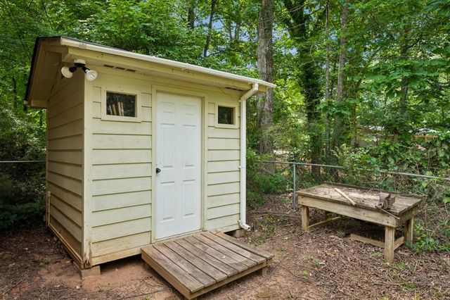5185 Paul Circle SW, Conyers, GA 30094
