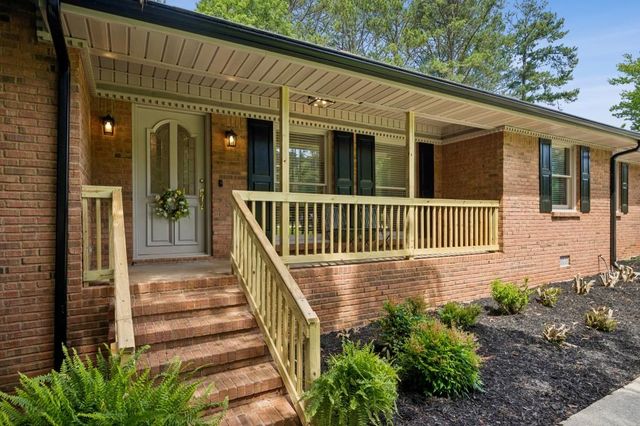 5185 Paul Circle SW, Conyers, GA 30094