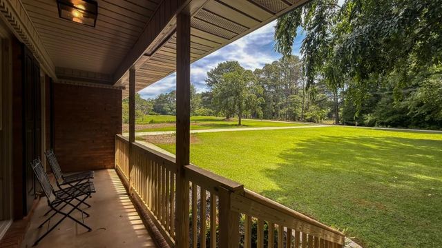 5185 Paul Circle SW, Conyers, GA 30094