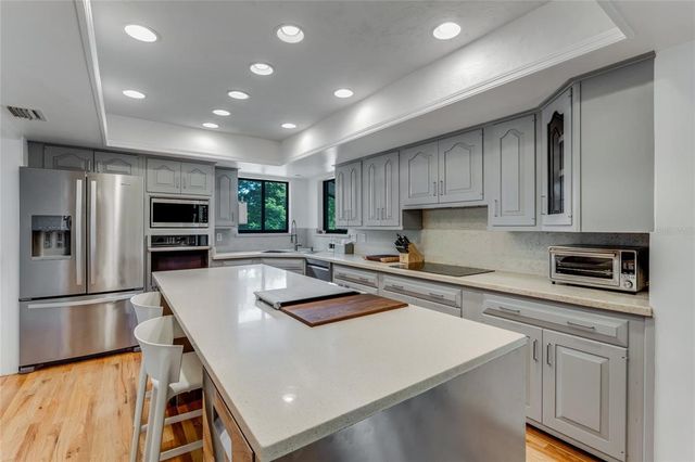 315 SWEET BAY AVENUE, New Smyrna Beach, FL 32168