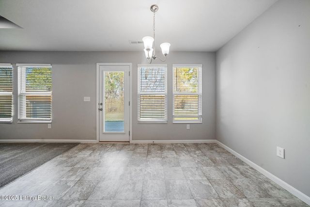 8425 Splendid Point, Louisville, KY 40229