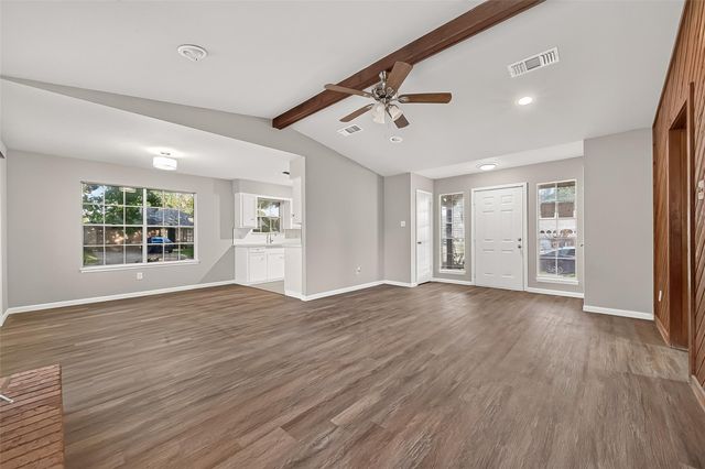 4923 Sandalwood Avenue, Rosenberg, TX 77471