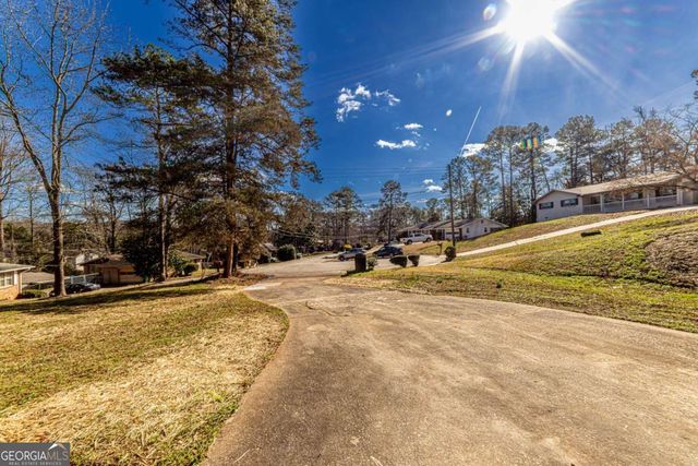 2362 Springrun Court, Decatur, GA 30032