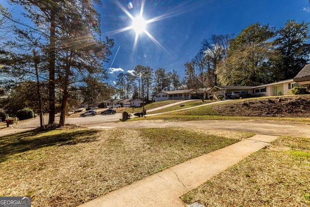 2362 Springrun Court, Decatur, GA 30032