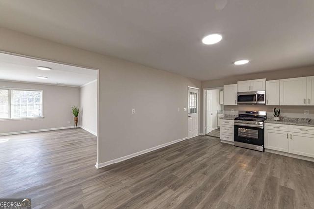 2362 Springrun Court, Decatur, GA 30032