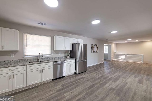 2362 Springrun Court, Decatur, GA 30032