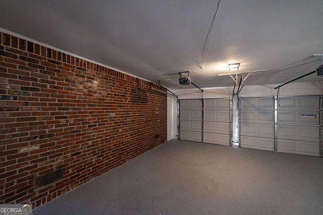 2362 Springrun Court, Decatur, GA 30032