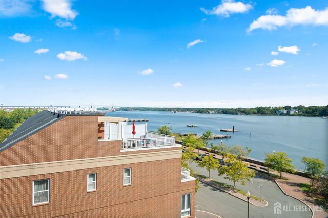 358 Rector Street 510, Perth Amboy, NJ 08861