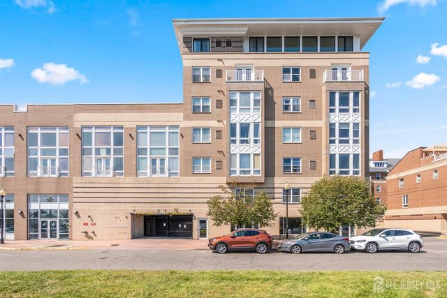 358 Rector Street 510, Perth Amboy, NJ 08861