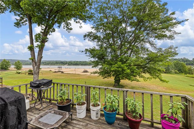 108 Bowman Drive, Dardanelle, AR 72834