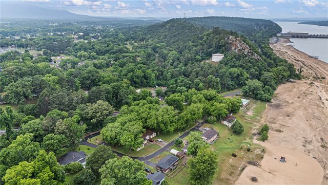 108 Bowman Drive, Dardanelle, AR 72834