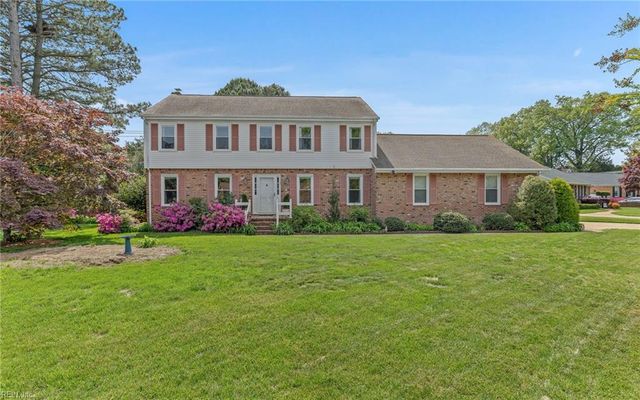 1101 Kings Way DR, Virginia Beach, VA 23455