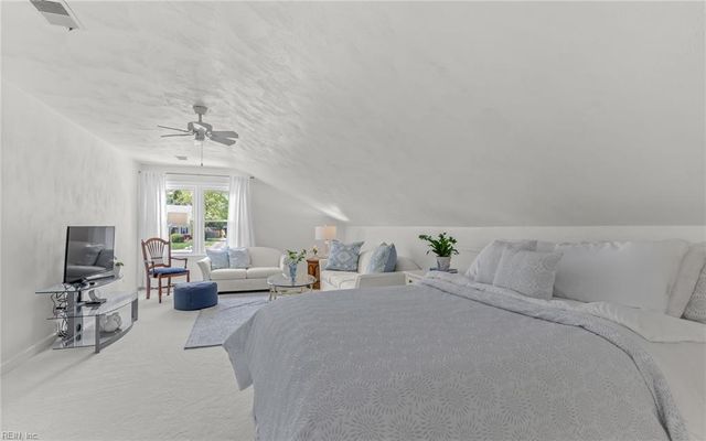 1101 Kings Way DR, Virginia Beach, VA 23455