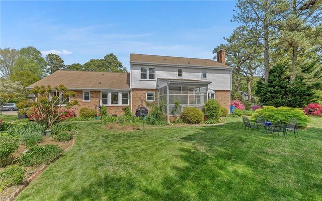 1101 Kings Way DR, Virginia Beach, VA 23455