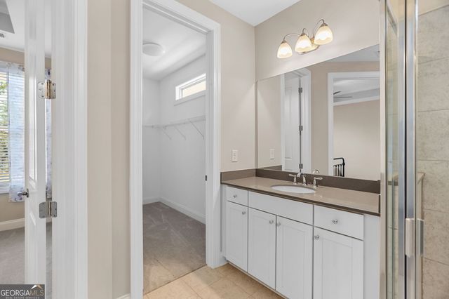 330 Chestnut Oak Drive, Peachtree City, GA 30269